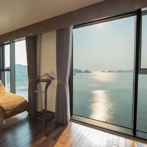 KHÁCH SẠN PARADISE CÁT BÀ